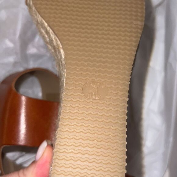 ✨ Florence Ankle-Strap Espadrille Wedges✨ - Picture 7 of 9